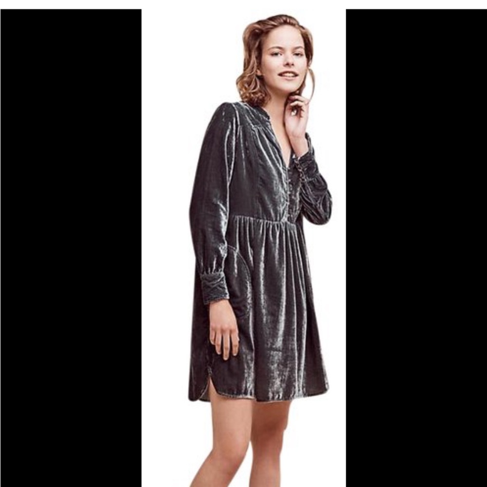 Holding Horses Anthropologie green velvet dress petite M